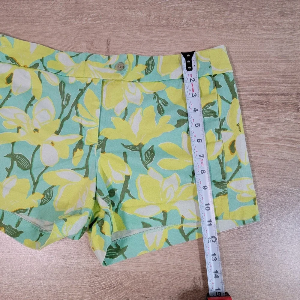 J. Crew Size 8 Floral‎ Flower Print Shorts Preppy Casual Classy Easy Minimalist